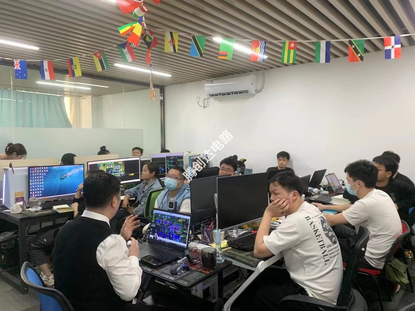   腾创达电路内部培训CAM工程师，从小白到技术工